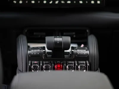 2025 BYD Leopard 5 Ultra 4 Cylinders Plug-in Hybrid Engine Grey SUV Chinese Specs Automatic