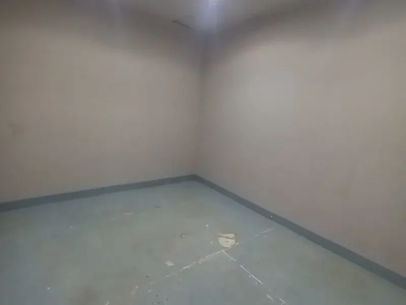 Al Quoz 4 225 SQFT READY TO MOVE STORAGE WAREHOUSE AVAILABLE FOR RENT
