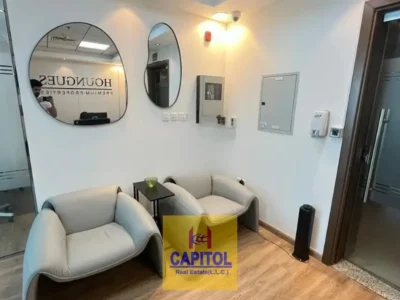 1,128 sqft WELL FURNISHED OFFICE WITH 4 GLASS PARTITION AVAILABLE FOR RENT IN BUSINESS BAY