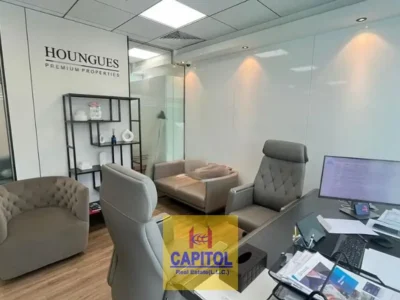 1,128 sqft WELL FURNISHED OFFICE WITH 4 GLASS PARTITION AVAILABLE FOR RENT IN BUSINESS BAY