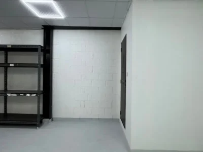Al Quoz 1 460 SQFT GROUND FLOOR WAREHOUSE WITH ATTACH WASHROOM AVAILABLE FOR RENT (BK)