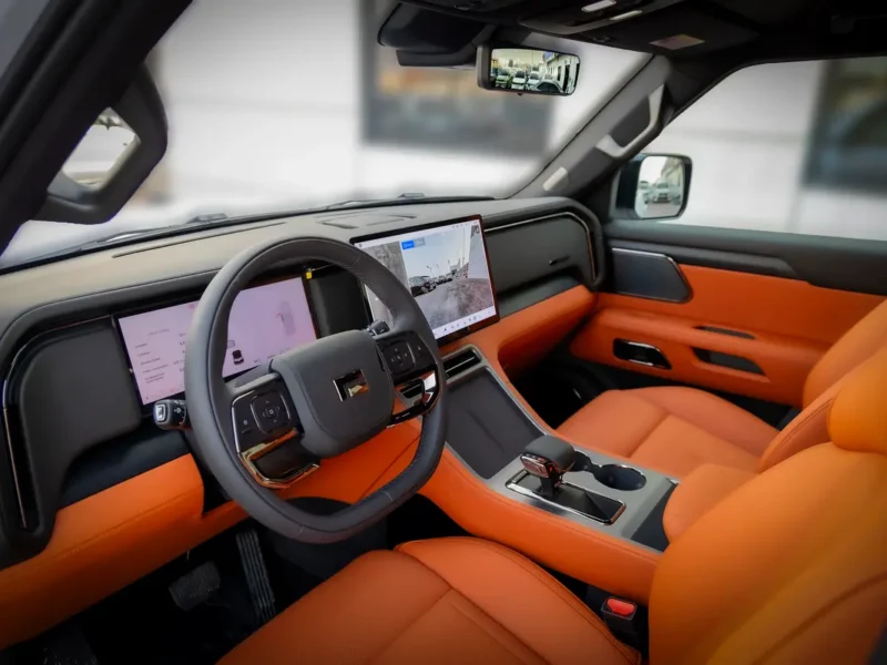 2026 Rox 01 VIP Edition 4 Cylinders Plug-in Hybrid Engine White Orange SUV Chinese Specs
