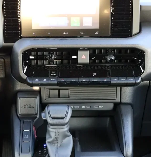 2025 Toyota Prado Off Road 4 Cylinders Petrol Engine White Black SUV GCC Specs Automatic