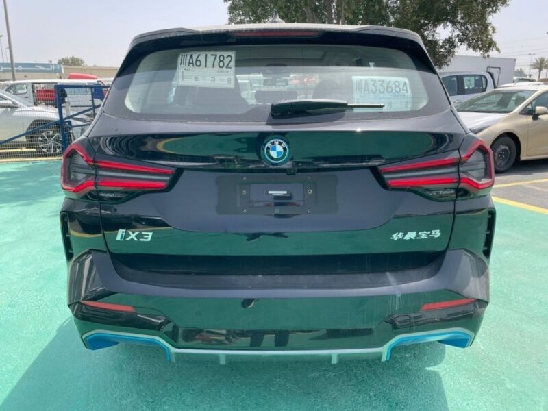 2024 BMW X3 2.0L Turbocharged inline-4 Cylinders Petrol Engine Black Red SUV GCC Specs