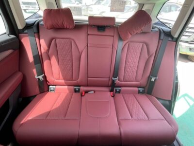2023 BMW X3 2.0L Turbocharged inline-4 Cylinders Petrol Engine Black Red SUV GCC Specs