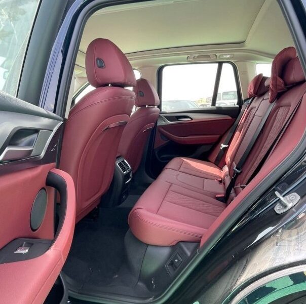2024 BMW X3 2.0L Turbocharged inline-4 Cylinders Petrol Engine Black Red SUV GCC Specs