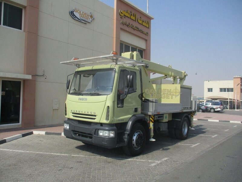 IVECO EuroCargo 180E28 4x2 PALFINGER P180 Manlift 2012 6 Cylinder Yellow