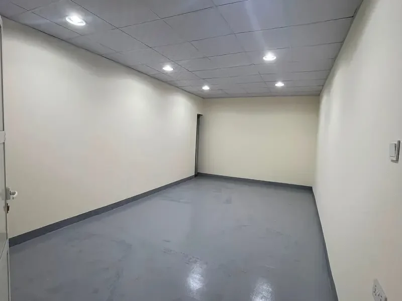 Al Quoz 4 600 SQFT GROUND FLOOR STORAGE WAREHOUSE AVAILABLE FOR RENT