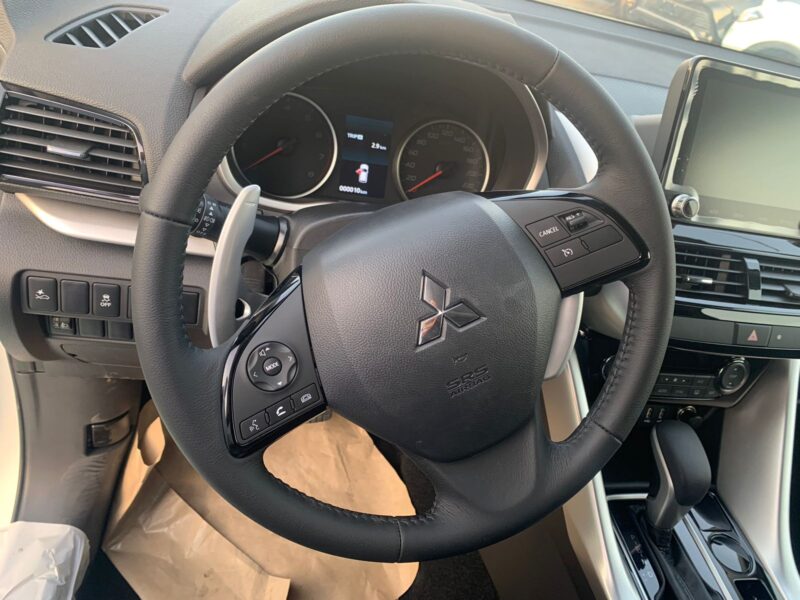 2026 Mitsubishi Eclipse Cross 1.5L turbocharged 4 Cylinders Petrol Engine Silver Grey SUV GCC