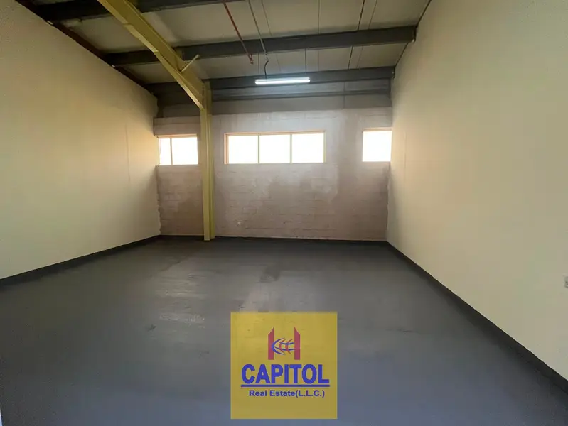 Al Quoz 4 805 SQFT STORAGE WAREHOUSE AVAILABLE FOR RENT IN ALQUOZ (SD)