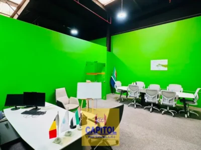 Al Quoz 4060 SQFT DIRECT FROM OWNER PRIME LOCATION IN AL QUOZ INDUSTRIAL AREA 4