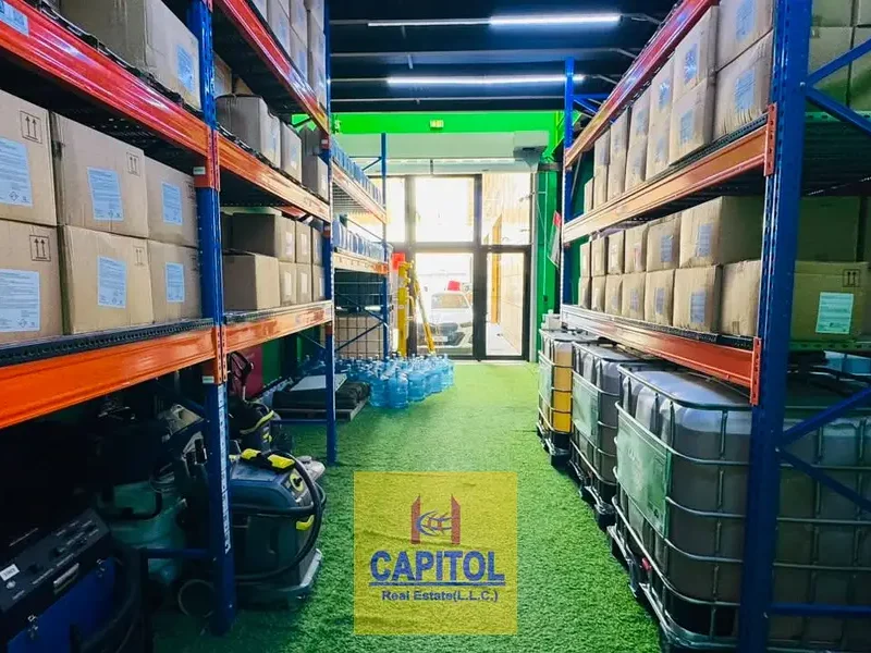 Al Quoz 4060 SQFT DIRECT FROM OWNER PRIME LOCATION IN AL QUOZ INDUSTRIAL AREA 4