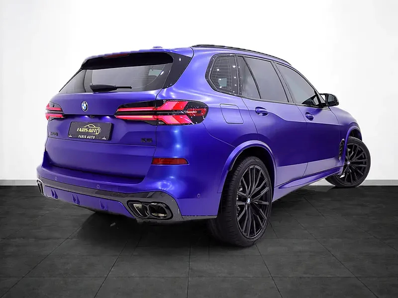 2025 BMW X5 M60i xDrive 8 Cylinders Petrol Engine Blue White Luxury SUV GCC Specs Automatic