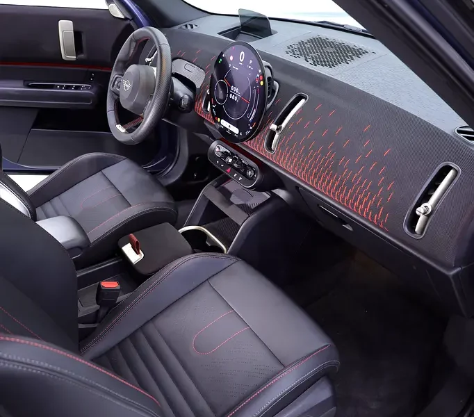 2025 MINI Countryman S 4WD 4 Cylinders Engine Blue Black SUV GCC Specs JOHN COOPER WORKS
