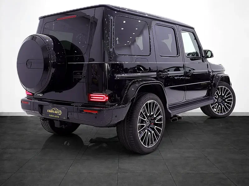 2026 Mercedes-Benz G-Class G 63 AMG 4.0L V8 Biturbo Engine Black Maroon SUV CARBON INTERIOR