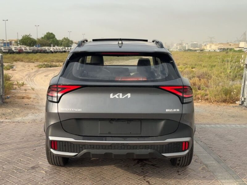 2025 KIA SPORTAGE 1.5 Litres 4 Cylinders Petrol Engine Grey White SUV Chinese Specs Automatic