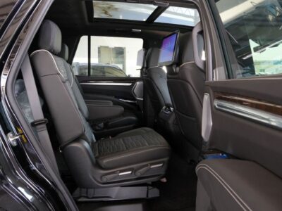 2025 Cadillac Escalade SPORT PLATINUM 6.2 Litres 8 Cylinders Petrol Engine Black Grey SUV
