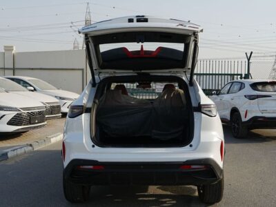 2026 Changan X5 Plus Pioneer 1.5 Litres 4 Cylinders Petrol Engine White Red SUV Automatic