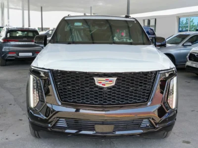 2025 Cadillac Escalade SPORT PLATINUM 6.2 Litres 8 Cylinders Petrol Engine Black Grey SUV