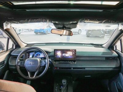 2026 TOYOTA FRONTLANDER 2.0 Litres HYBRID 4 Cylinders Engine White Black SUV Automatic