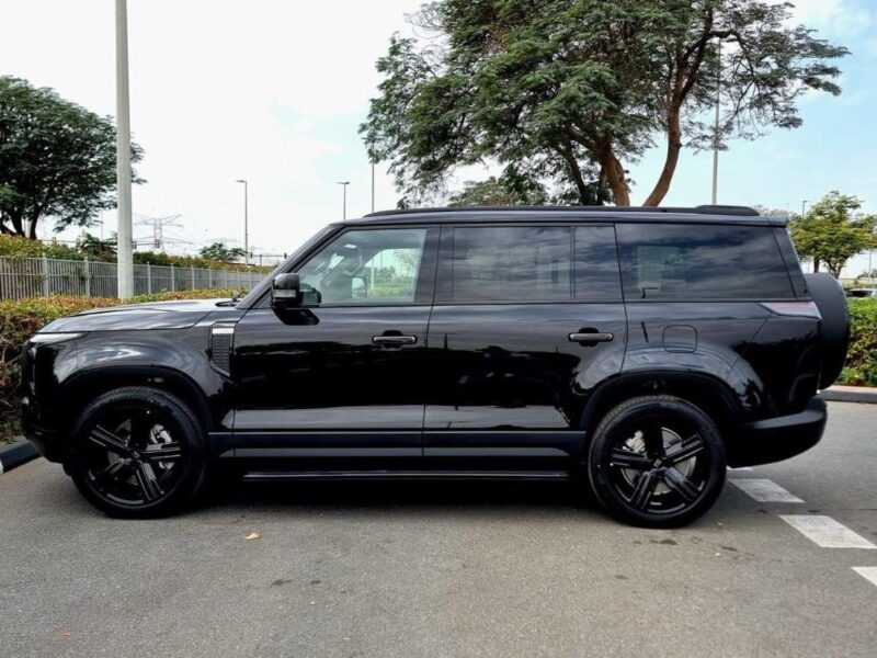 2026 ROX 01 VIP 1.5 Litres REEV 4 Cylinders Engine Black Orange SUV Automatic AWD