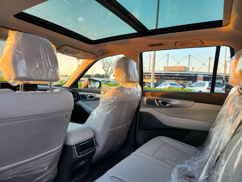 2024 GAC GS8 GX 2.0-liter turbocharged inline-4 Petrol Engine Grey White SUV GCC Specs Full Option