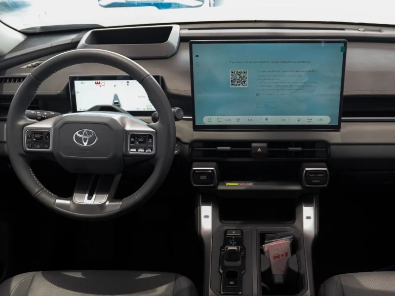 2026 Toyota RAV 4 LTD HEV FLAGSHIP 2.5 Litres 4 Cylinders Engine White Black SUV Chinese Specs