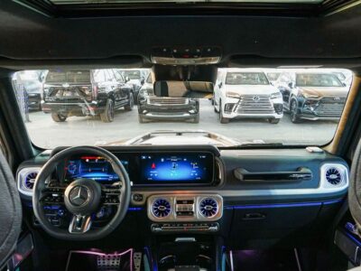 2025 Mercedes-Benz AMG G63 Brabus 800 4.0-liter twin-turbocharged V8 Petrol Engine Black Blue SUV