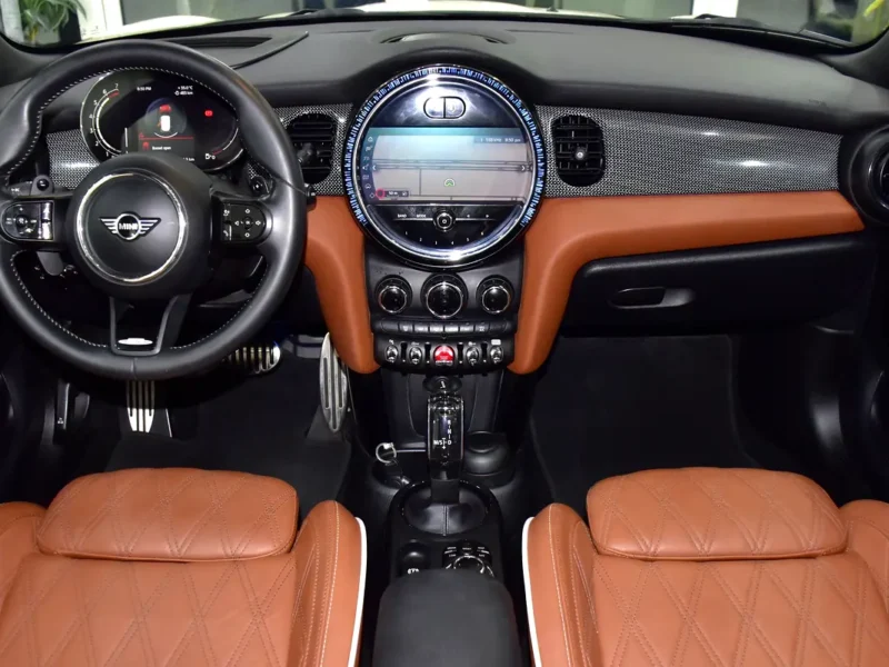 2022 MINI Cooper Cooper S 4 Cylinders Petrol Engine White Tan Hatchback GCC Specs Automatic