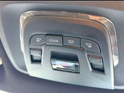 2026 TOYOTA FRONTLANDER LUXURY VIP 2.0L 4 Cylinders Hybrid Engine White Black SUV Chinese Specs