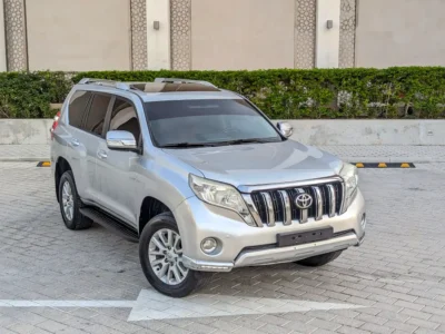 2016 Toyota Prado VXR 2.7 Litres 4 Cylinders Petrol Engine Silver Beige SUV GCC Specs Excellent Condition