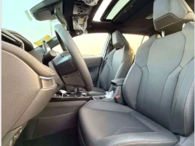 2026 TOYOTA FRONTLANDER LUXURY VIP 2.0L 4 Cylinders Hybrid Engine White Black SUV Chinese Specs