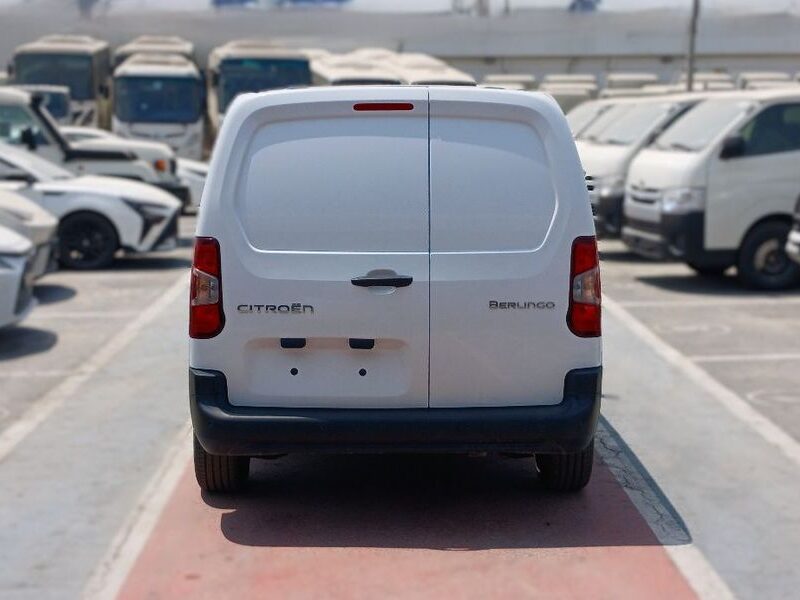 2026 Citroen Berlingo STANDARD Cargo 1.6L 4 Cylinders Diesel Engine White Black Van GCC Manual
