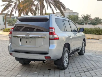 2016 Toyota Prado VXR 2.7 Litres 4 Cylinders Petrol Engine Silver Beige SUV GCC Specs Excellent Condition