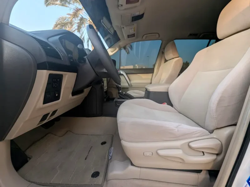 2021 Toyota Prado EXR 4.0 Litres 6 Cylinders Petrol Engine White Beige SUV GCC Specs