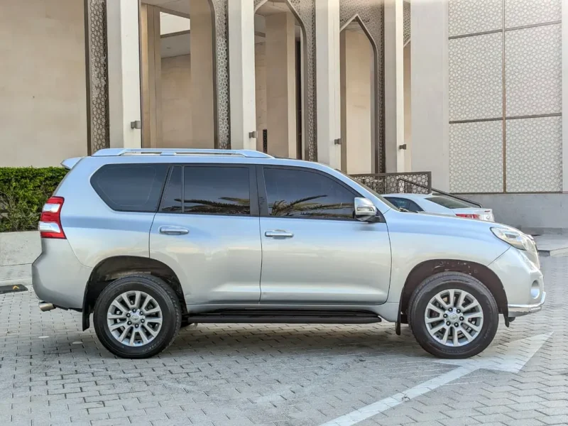 2016 Toyota Prado VXR 2.7 Litres 4 Cylinders Petrol Engine Silver Beige SUV GCC Specs Excellent Condition