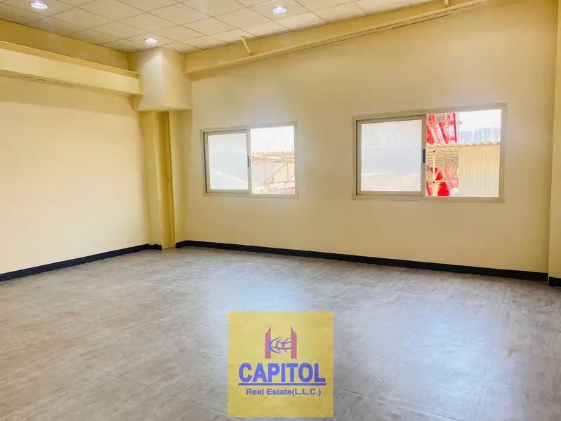 Well Maintained and Low-Budget Storage Unit | 500+ Sq Ft | Mezzanine | Individual Access