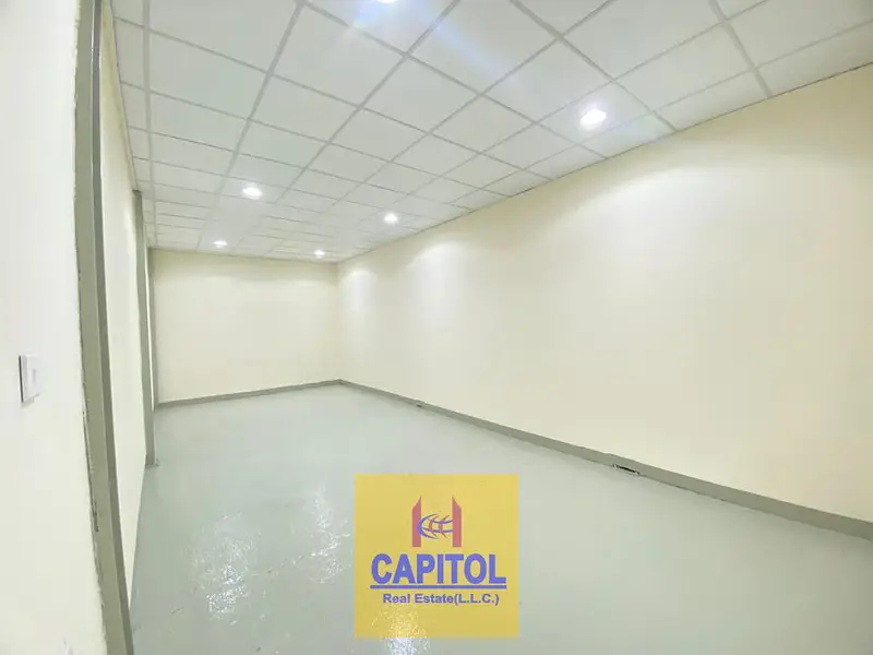 585 sqft Al Quoz 4 MEZZANINE FLOOR STORAGE FOR LIGHT WEIGHT