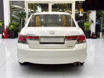 2012 Honda Accord EX 4 Cylinders Petrol Engine White Beige Sedan GCC Specs Automatic