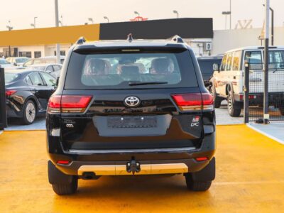 2026 Toyota Land Cruiser GR SPORT 3.5 Litres 6 Cylinders Petrol Engine Black Red SUV GCC Specs