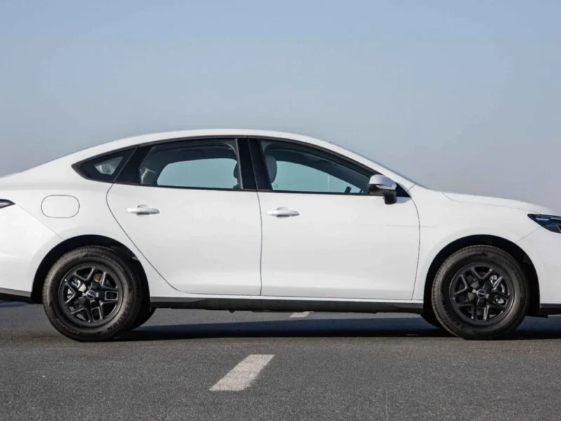 2025 BYD Seal 05 STANDARD STD DMi 55km 1.5 Litres 4 Cylinders Hybrid Engine White Grey Sedan