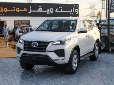 2025 Toyota Fortuner EXR 2.7 Litres 4 Cylinders Petrol Engine White Brown SUV GCC Specs