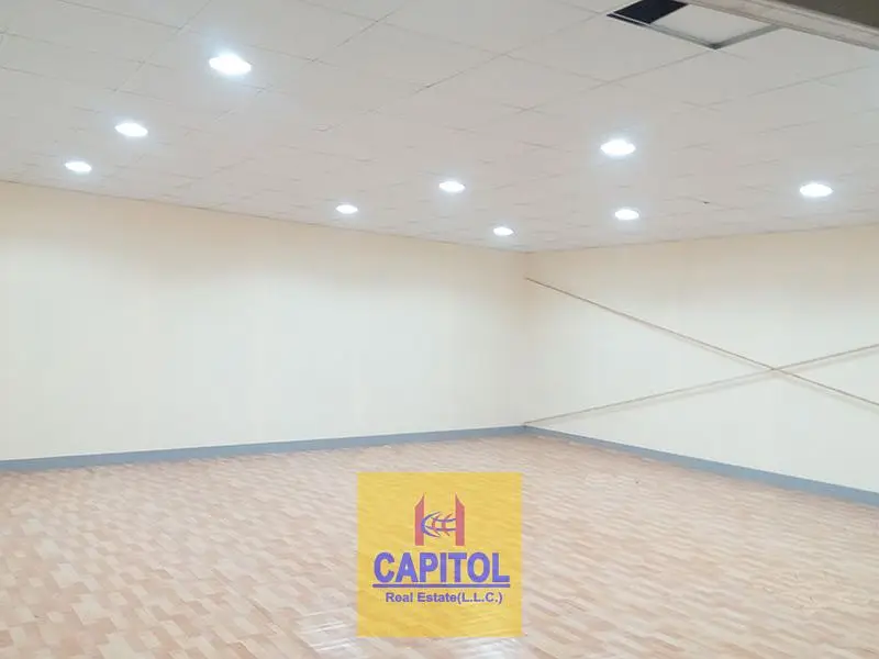 Al Quoz Industrial Area 2, 750 sq. ft Mezzanine Floor Cheapest Warehouse in Al Quoz