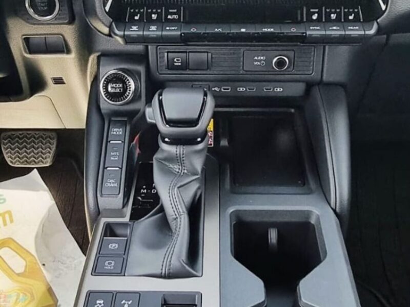 2026 Toyota Prado ADVENTURE 2.4 Litres 4 Cylinders Petrol Engine Bronze Brown SUV GCC Specs