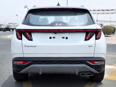 2024 Hyundai Tucson COMFORT PLUS 1.6 Litres 4 Cylinders Petrol Engine White SUV European Specs