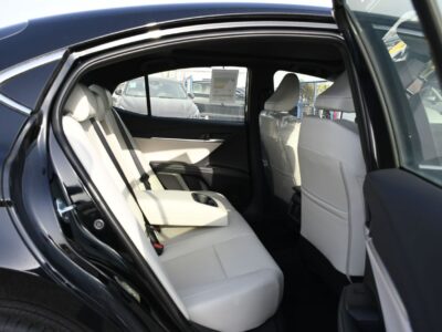 2026 Toyota Camry GLE 2.5 Litres 4 Cylinders Petrol Engine Black Beige Sedan GCC Specs Automatic