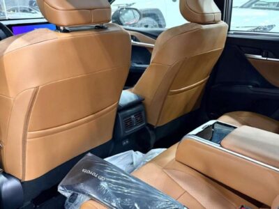 2026 TOYOTA CAMRY LUMIERE 2.5 Litres 4-Cylinder Hybrid Petrol Engine Red Brown Sedan