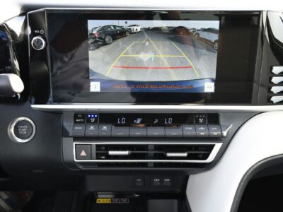 2026 Toyota Camry GLE 2.5 Litres 4 Cylinders Petrol Engine Black Beige Sedan GCC Specs Automatic