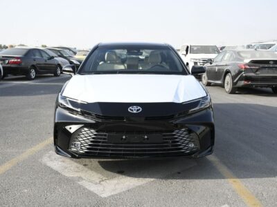 2026 Toyota Camry GLE 2.5 Litres 4 Cylinders Petrol Engine Black Beige Sedan GCC Specs Automatic
