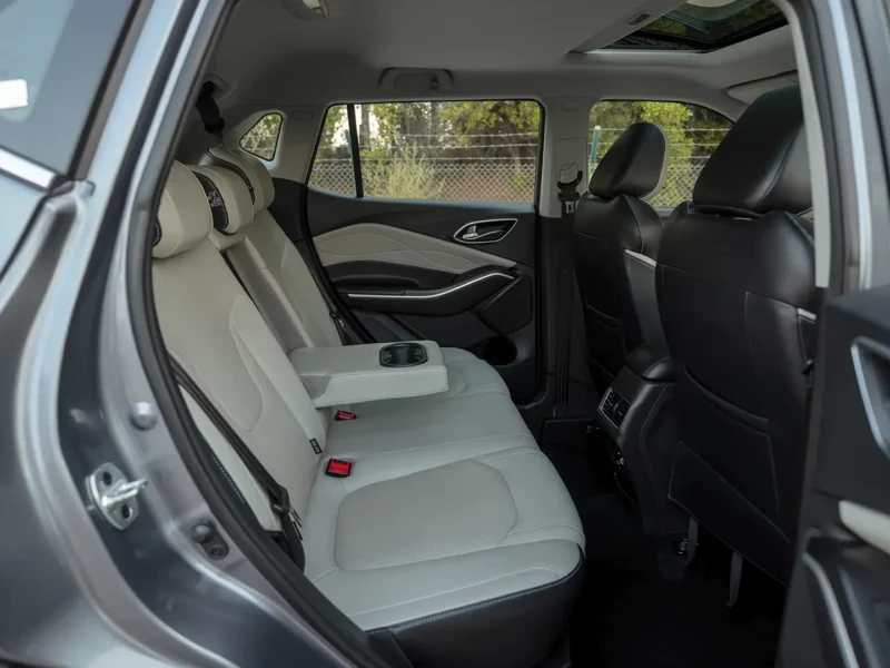 2023 JAC JS4 Intelligent Automatic 1.5L 4 Cylinders Petrol Engine Grey Beige SUV GCC Specs FWD